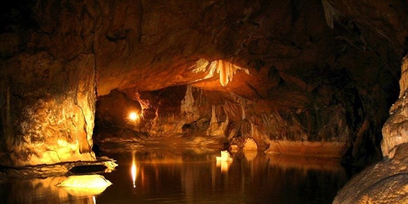 Vivere in una caverna