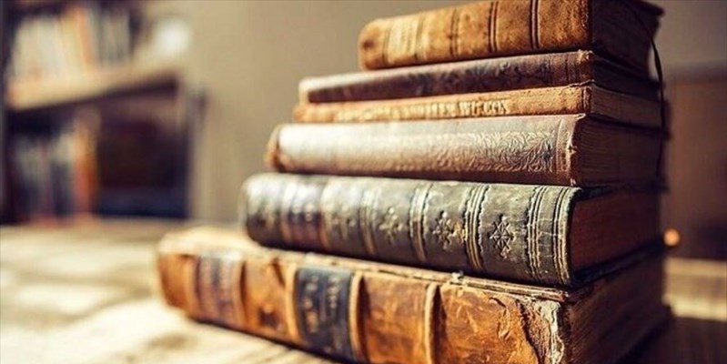 Un libro restituito con decenni di ritardo