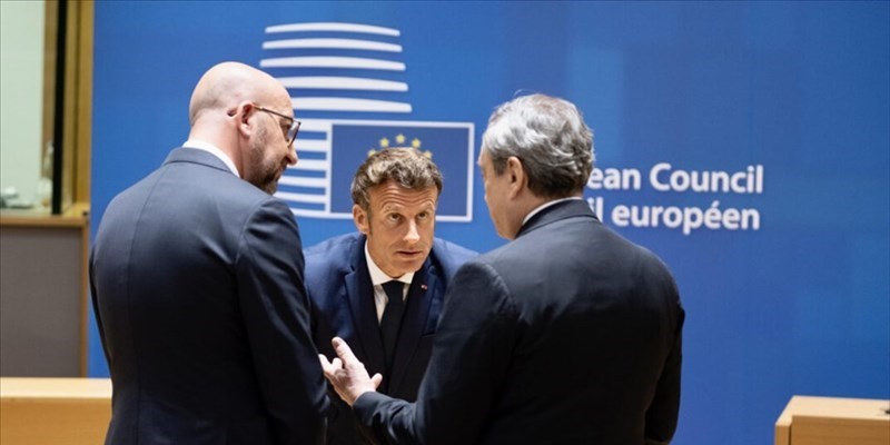 Raggiunto l’accordo nell’unione europea su un embargo parziale al petrolio russo