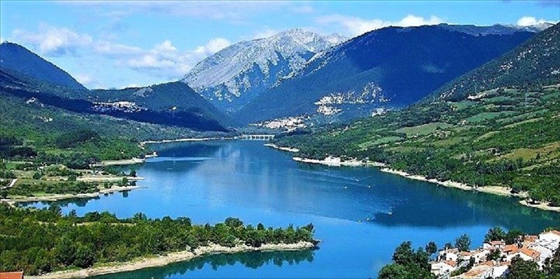 Il parco nazionale d’Abruzzo, Lazio e Molise.