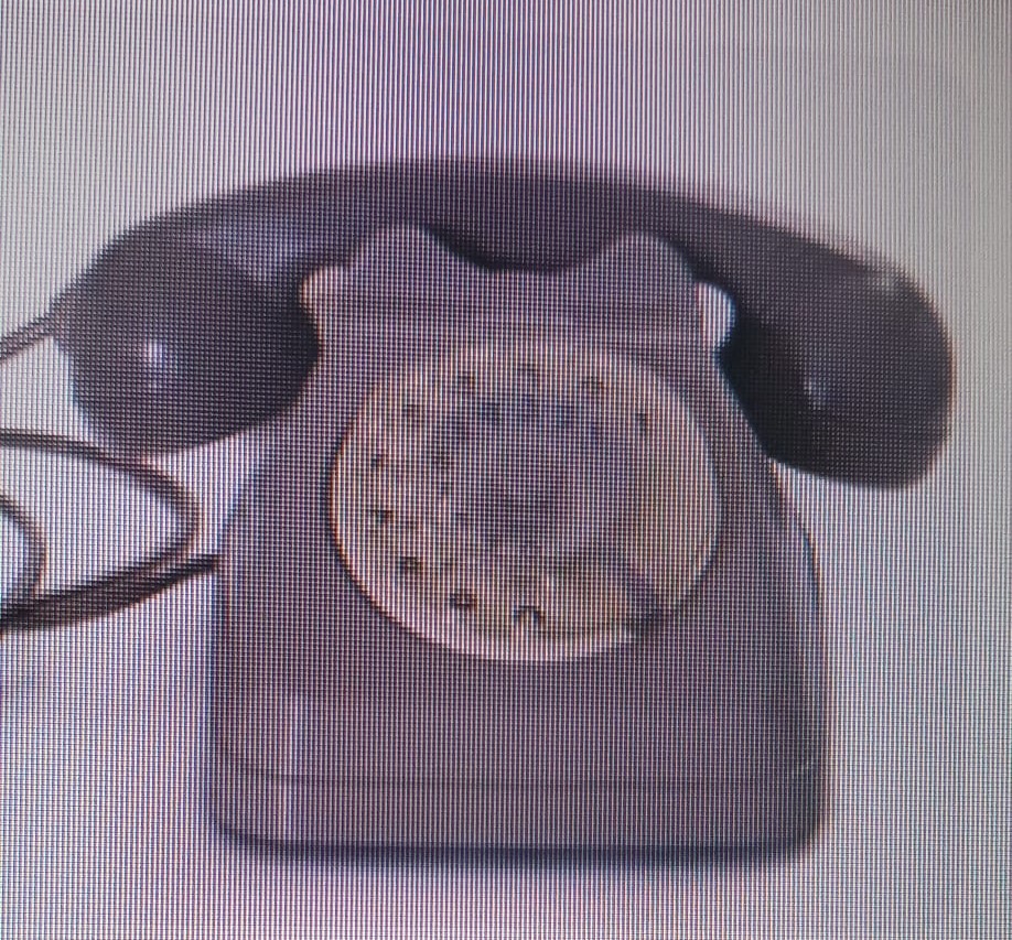 Perché noi italiani quando rispondiamo al telefono diciamo “pronto”?